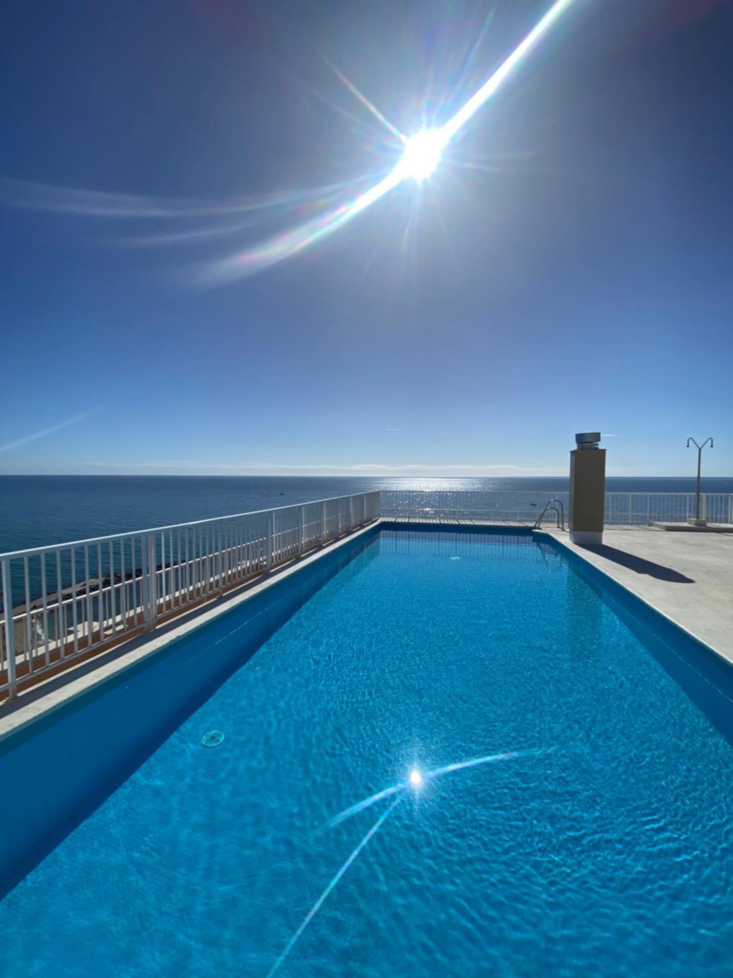 Marbella Beachfront Edificio Mayoral Primera Linea De Playa Y Centro Ciudad Con Barco Opcional Dış mekan fotoğraf
